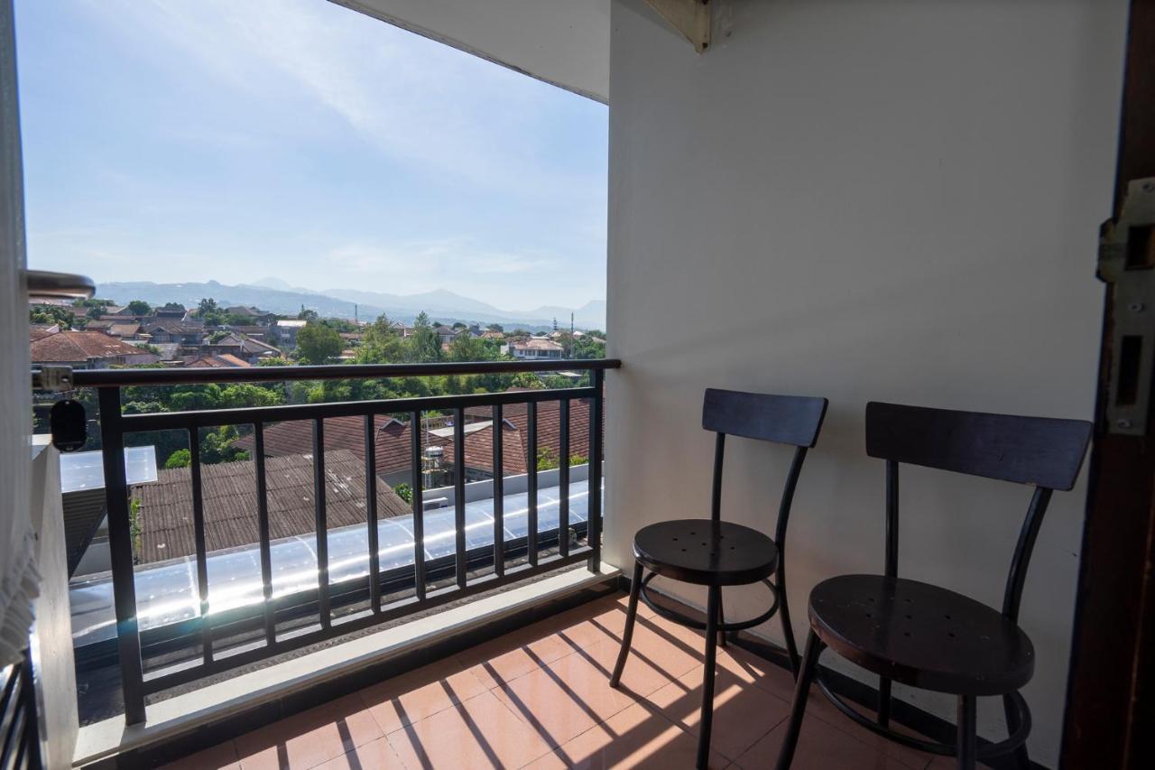 Dago'S Hill Hotel Μπαντούνγκ Εξωτερικό φωτογραφία